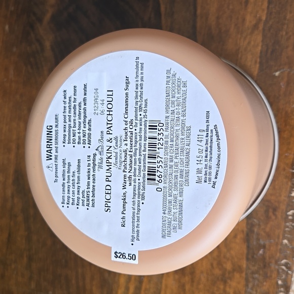 Bath And Body Works White Barn 3 Wick Spiced Pumpkin & Patchouli Candle - Picture 5 of 6